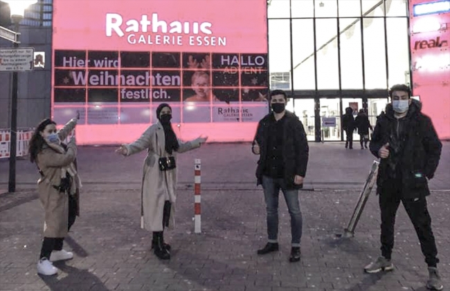 Almanya'da Müslüman gençlerden evsizler için yardım kampanyası